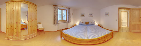 Das Schlafzimmer in Parterre Das Schlafzimmer in Parterre